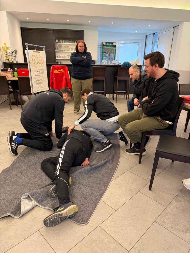 erste-hilfe-kurs-uebung